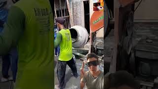 como usar la concretera en una maquina multiusos contruction arquitetura viralvideo [upl. by Idihsar]