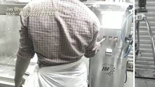 Automatic Soan Papdi Machine [upl. by Jehanna471]