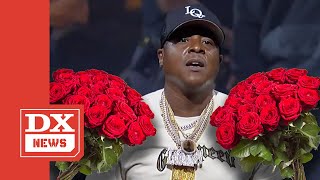 Jadakiss Given All The Flowers After VERZUZ Battle [upl. by Aisinut]