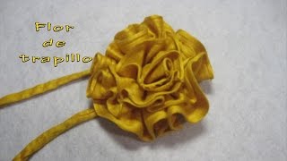 DIY  Como hacer una flor de trapillo  DIY  How to make a flower of trapillo [upl. by Barney607]