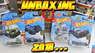 Hot Wheels cars CajaCase P 2018  Grumobile Despicable Me Treasure Hunt Batmobile [upl. by Dranyam785]