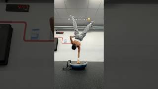 Wholesome lil gym moment🥹 calisthenics gym bosuball handstanding [upl. by Novanod263]