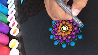 Como hacer mandala en puntos acrilicos  how to draw dots mandala acrylic [upl. by Lakym395]