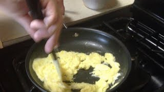 Making Scrambled Eggs Like A Pro [upl. by Anim]