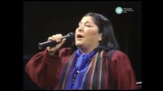 Mercedes Sosa quotConcierto Teatro Colónquot 1986 full completo [upl. by Galer]