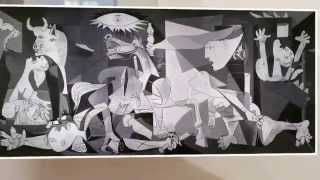 Picasso l’engagement politique  analyse doeuvre  Guernica [upl. by Ycram]