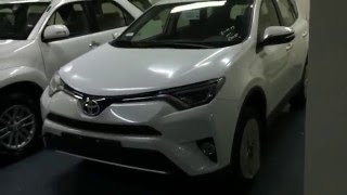 فيديو مشاهدة تويوتا راف فور 2016 باللون الابيض Toyota Rav 4 2016 [upl. by Atilahs]