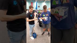 Cube race  3x3 oh vs 5x5 Ft Feliks Zemdegs speedcubing competition felikszemdegs [upl. by Sesylu]