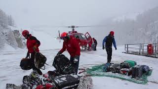 ShuttleHelis zwischen Täsch und Zermatt [upl. by Allayne]