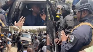 URGENT  Ousmane Sonko arrêté par les FDS [upl. by Kieran373]