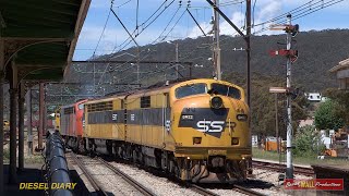 Australian streamliner diesel locomotives GM10 S317 S302 GM27 amp GM22  west  November 2014 [upl. by Dlabihcra]