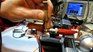 68 Oscilloscope Probe Ground lead length effects on signal quality [upl. by Emad]