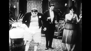 Fattys Magic Pants 1914 Roscoe Fatty Arbuckle [upl. by Vassili]