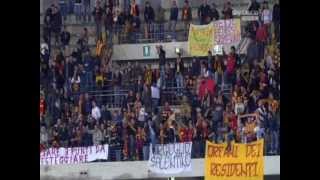 Le lacrime degli ammirevoli tifosi leccesi al termine di ChievoLECCE 1 a 0 del 13 maggio 2012 [upl. by Nylidam128]