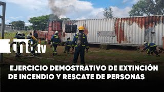 ¡Bomberos en Acción Realizan ejercicio de extinción de incendios y rescate [upl. by Anialem877]