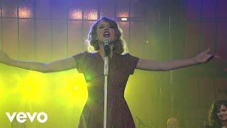 Taylor Swift  You Belong With Me Live on Letterman [upl. by Nairb]